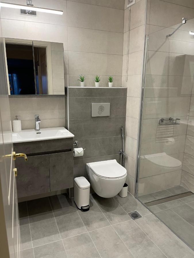 Strand Wohnung, Lux, Meerblick, Wifi, Klimaanlagen Агия Триас Екстериор снимка