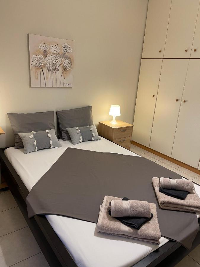 Strand Wohnung, Lux, Meerblick, Wifi, Klimaanlagen Агия Триас Екстериор снимка