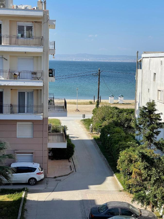 Strand Wohnung, Lux, Meerblick, Wifi, Klimaanlagen Агия Триас Екстериор снимка