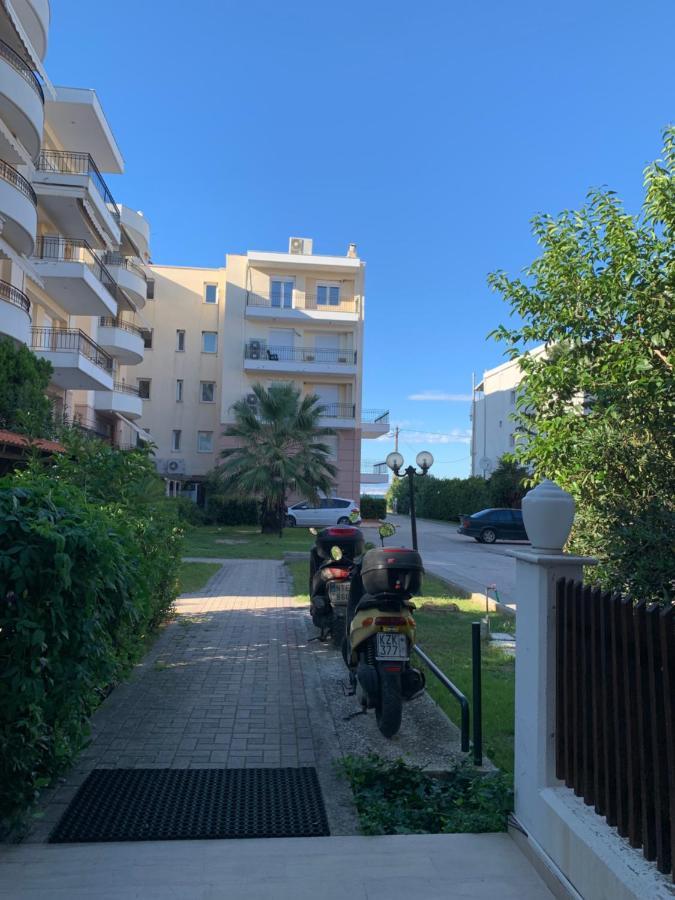 Strand Wohnung, Lux, Meerblick, Wifi, Klimaanlagen Агия Триас Екстериор снимка